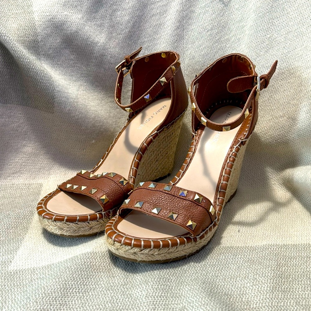 Marc Fisher Wedges